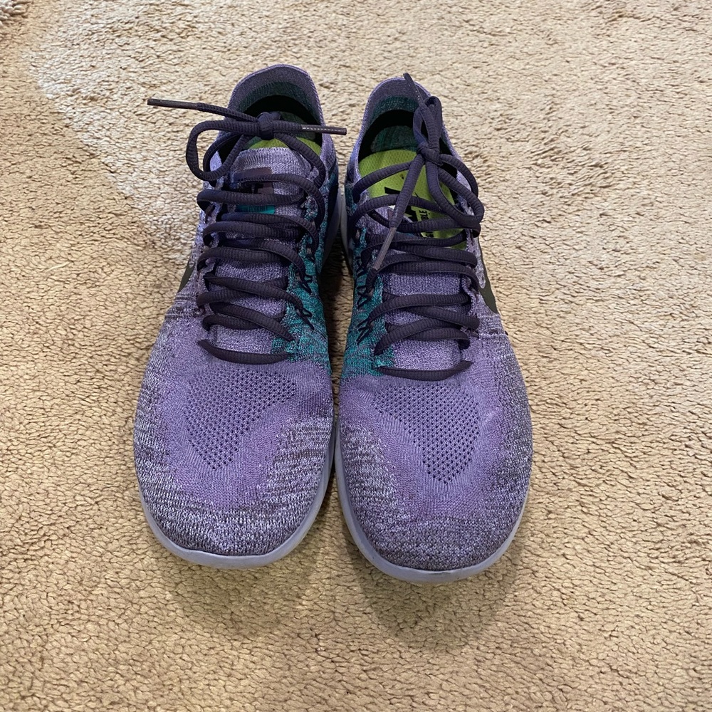Nike Flynite sneakers